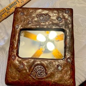 Faux wooden brown lizard sun decorative wall mirror